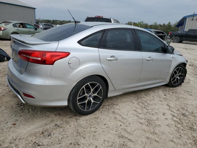 1FADP3F2XFL375396 - 2015 FORD FOCUS SE SILVER photo 3