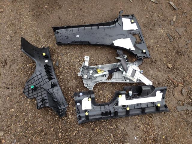 19UDE2F77JA002375 - 2018 ACURA ILX PREMIUM TECH BLACK photo 12