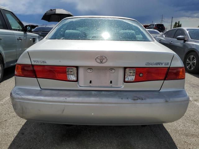 JT2BG22K9Y0530115 - 2000 TOYOTA CAMRY CE SILVER photo 6