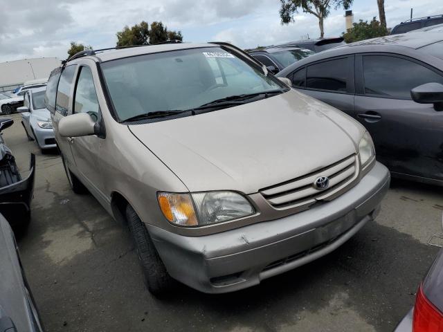 4T3ZF13C32U446322 - 2002 TOYOTA SIENNA LE GOLD photo 4