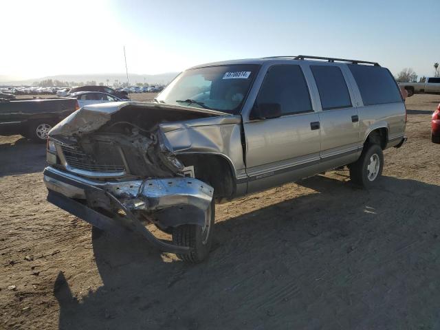 3GKEC16R3XG541787 - 1999 GMC SUBURBAN C1500 SILVER photo 1