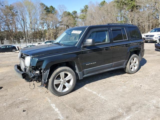 1C4NJRFB1DD140301 - 2013 JEEP PATRIOT LATITUDE GREEN photo 1