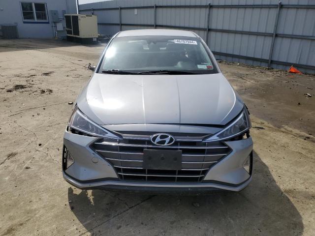 KMHD84LF4LU069901 - 2020 HYUNDAI ELANTRA SEL GRAY photo 5