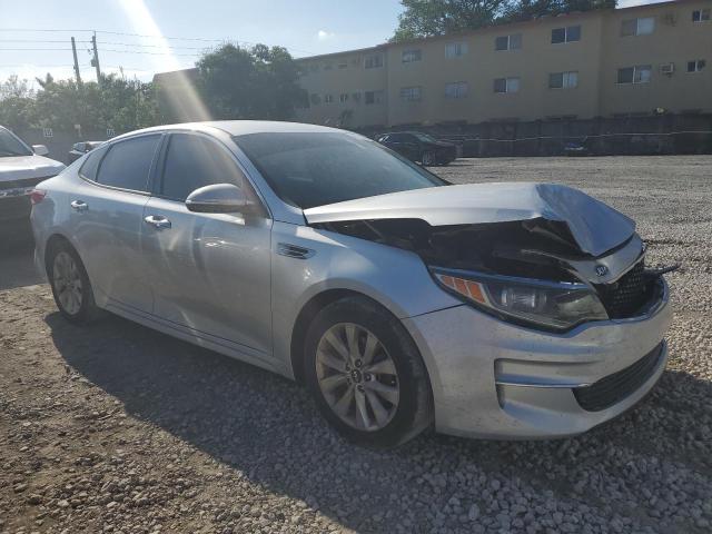 5XXGU4L35JG208486 - 2018 KIA OPTIMA EX SILVER photo 4