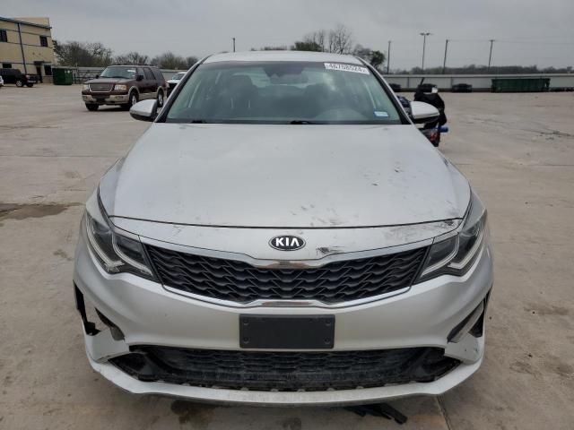 5XXGT4L3XLG389137 - 2020 KIA OPTIMA LX SILVER photo 5