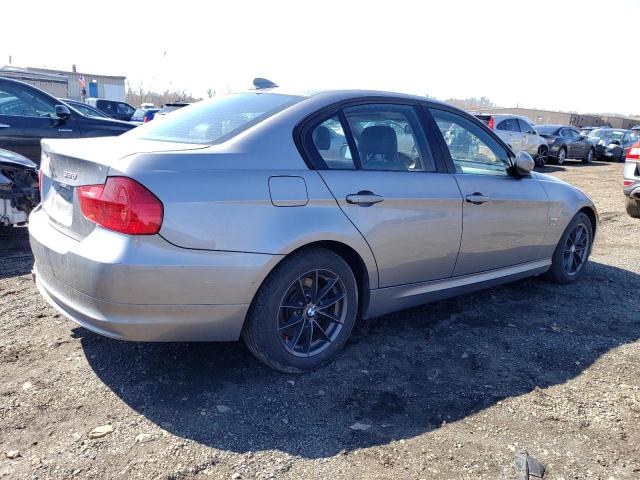 WBAPK5C56AA650392 - 2010 BMW 328 XI SULEV GRAY photo 3