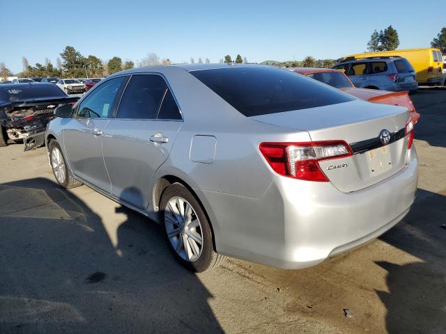 4T4BF1FK6CR262223 - 2012 TOYOTA CAMRY BASE SILVER photo 2