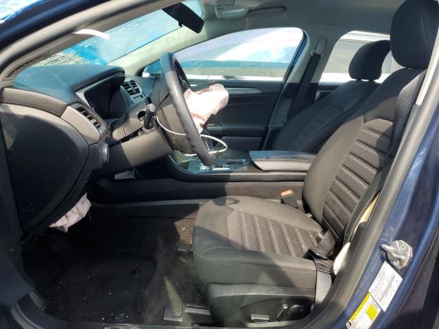 3FA6P0HD5JR238012 - 2018 FORD FUSION SE BLUE photo 7