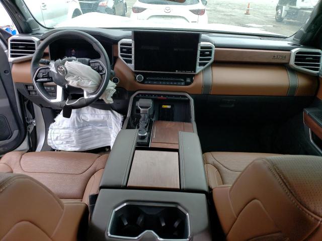 5TFMA5DB9NX015568 - 2022 TOYOTA TUNDRA CREWMAX PLATINUM Silber Foto 8