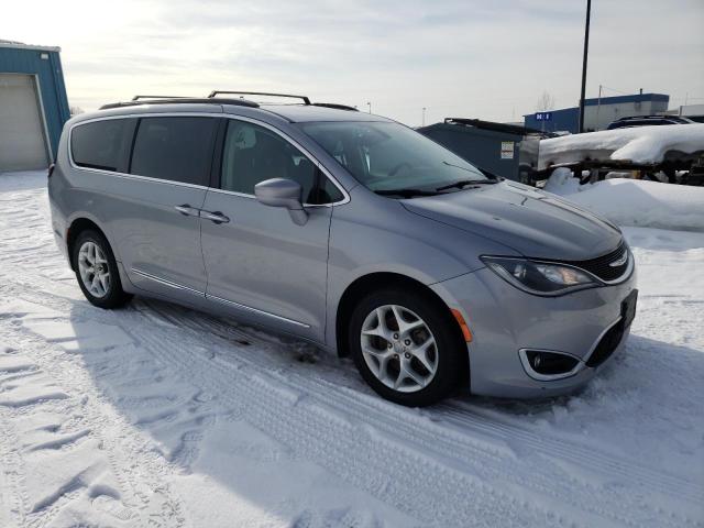 2C4RC1BG6HR668689 - 2017 CHRYSLER PACIFICA TOURING L SILVER photo 4