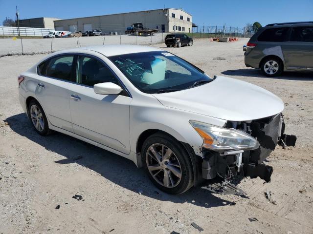 1N4AL3APXDC266984 - 2013 NISSAN ALTIMA 2.5 WHITE photo 4