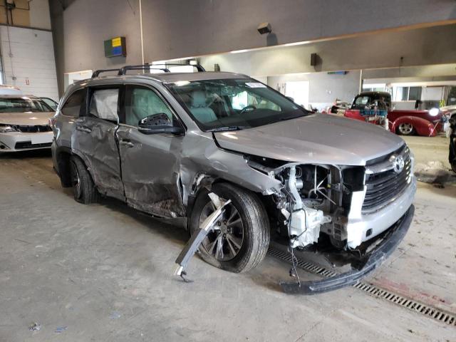 5TDJKRFH0FS185897 - 2015 TOYOTA HIGHLANDER XLE SILVER photo 4