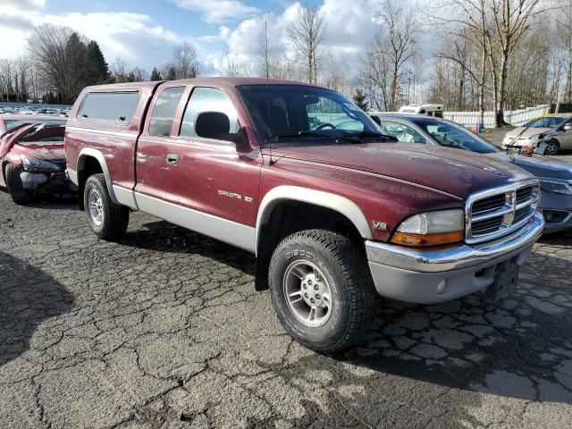 1B7GG22N0YS581532 - 2000 DODGE DAKOTA BURGUNDY photo 4