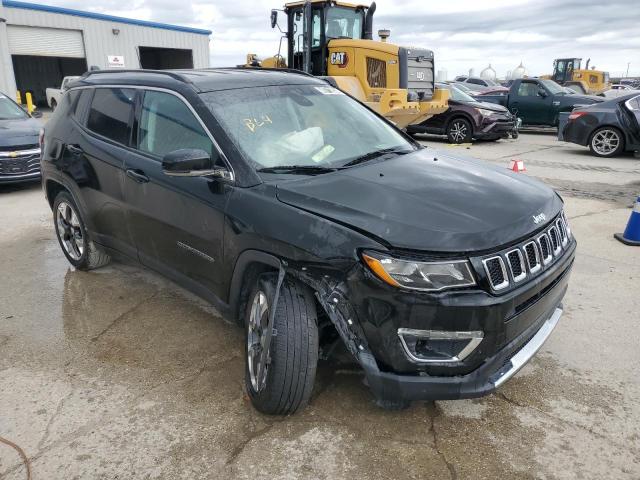 3C4NJDCB7KT754798 - 2019 JEEP COMPASS LIMITED BLACK photo 4