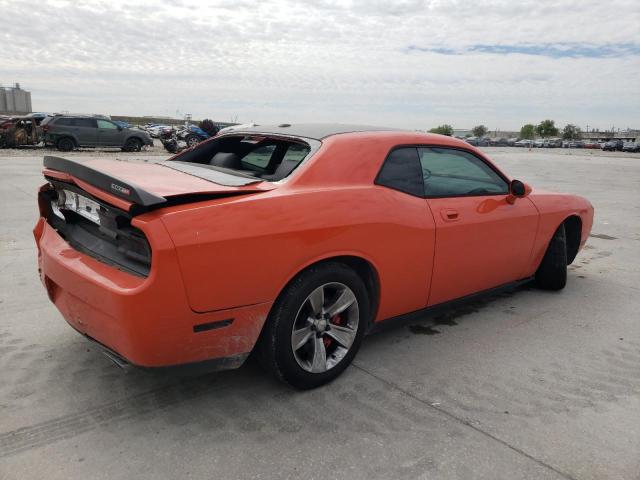 2B3LJ74W98H312084 - 2008 DODGE CHALLENGER SRT-8 ORANGE photo 3