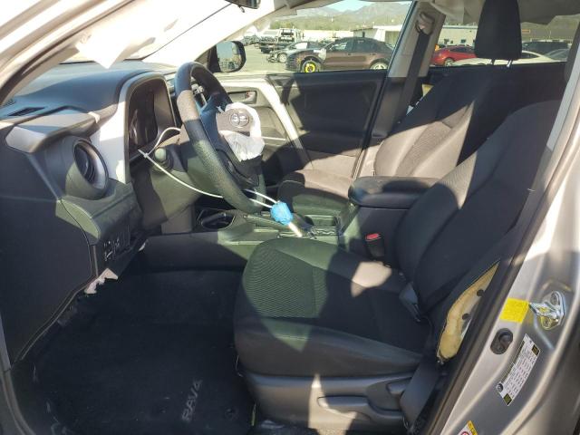 2T3ZFREVXGW267845 - 2016 TOYOTA RAV4 LE 银色 照片 7