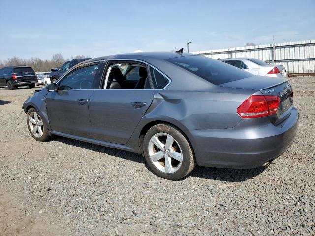 1VWAS7A30FC100037 - 2015 VOLKSWAGEN PASSAT S GRAY photo 2