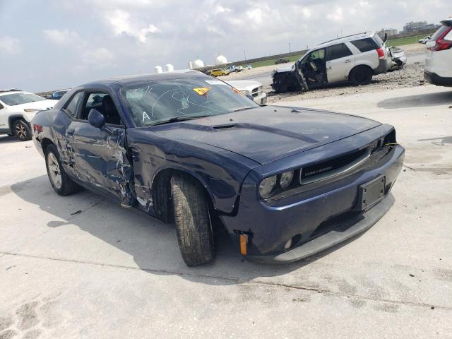 2C3CDYAG8DH581748 - 2013 DODGE CHALLENGER SXT BLUE photo 4