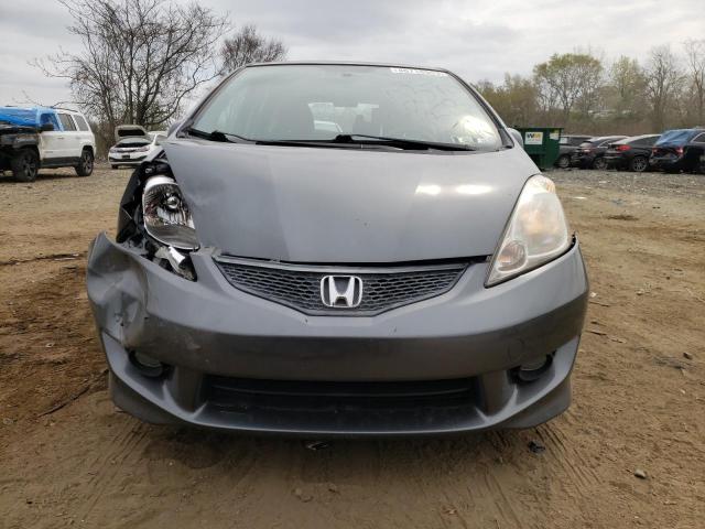 JHMGE8H57BC000236 - 2011 HONDA FIT SPORT GRAY photo 5