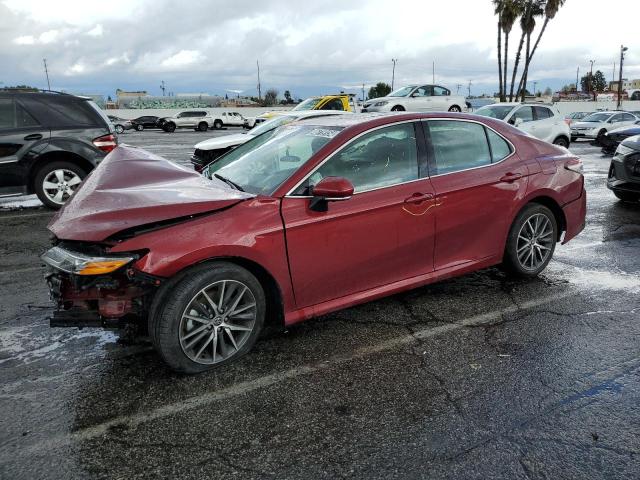 4T1F31AK5NU598573 - 2022 TOYOTA CAMRY XLE RED photo 1