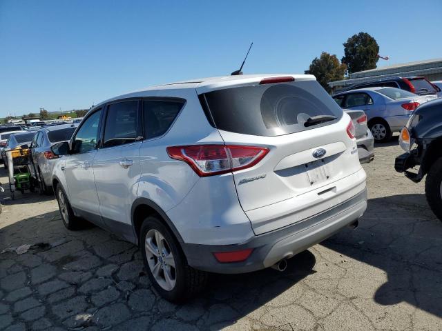 1FMCU0GX0DUC86690 - 2013 FORD ESCAPE SE WHITE photo 2