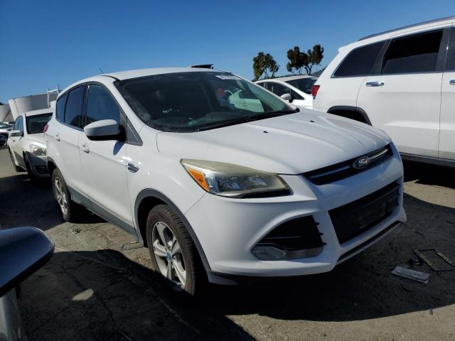 1FMCU0GX0DUC86690 - 2013 FORD ESCAPE SE WHITE photo 4