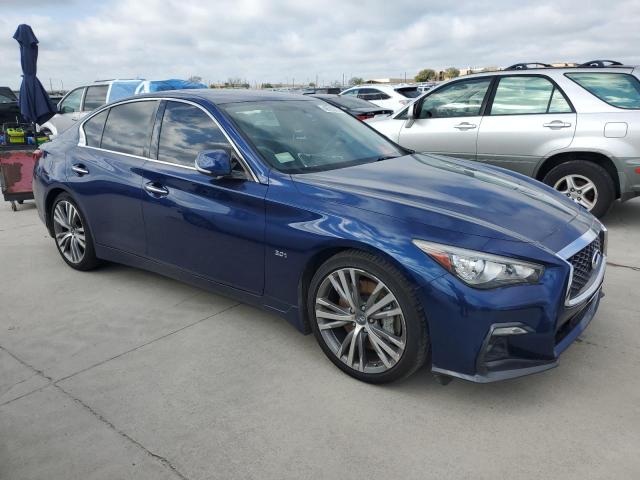 JN1EV7AP7JM359418 - 2018 INFINITI Q50 LUXE BLUE photo 4