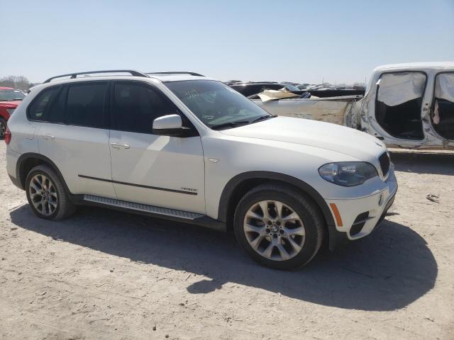 5UXZV4C53CL758052 - 2012 BMW X5 XDRIVE35I WHITE photo 4