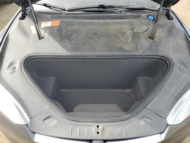 5YJSA1E2XGF139599 - 2016 TESLA MODEL S CHARCOAL photo 11