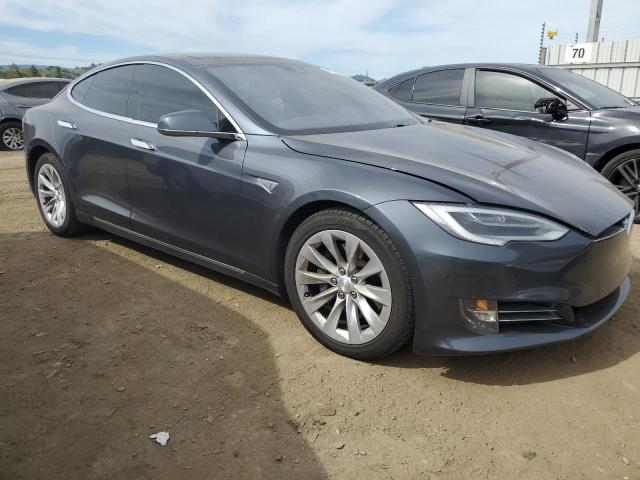 5YJSA1E2XGF139599 - 2016 TESLA MODEL S CHARCOAL photo 4