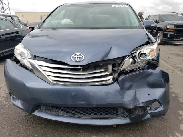 5TDDK3DC0DS061840 - 2013 TOYOTA SIENNA XLE BLUE photo 5