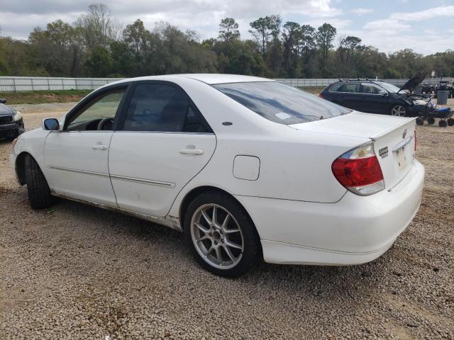 4T1BF32K45U604122 - 2005 TOYOTA CAMRY LE WHITE photo 2