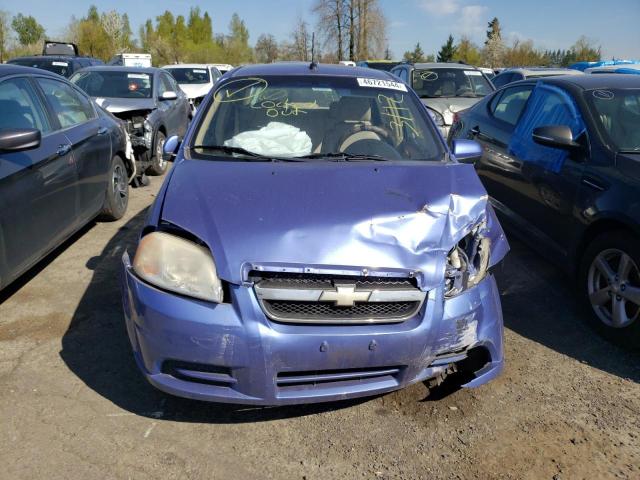 KL1TD56E99B611252 - 2009 CHEVROLET AVEO LS BLUE photo 5