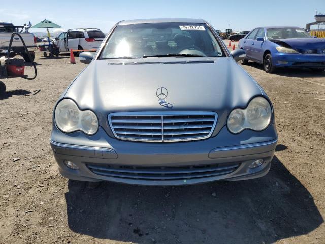 WDBRF61J45A719428 - 2005 MERCEDES-BENZ C 240 GRAY photo 5