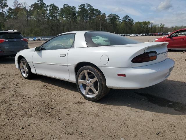 2G1FP22K312123560 - 2001 CHEVROLET CAMARO WHITE photo 2