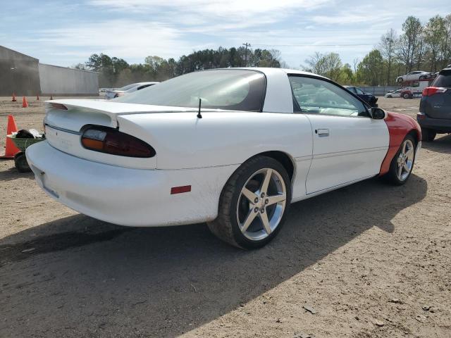 2G1FP22K312123560 - 2001 CHEVROLET CAMARO WHITE photo 3