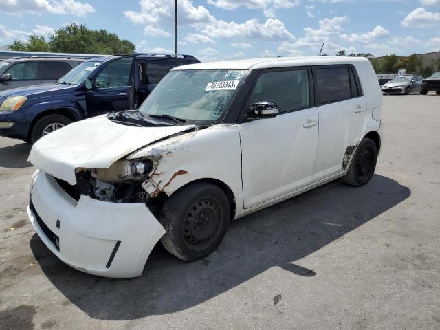 JTLKE50E691082315 - 2009 TOYOTA SCION XB WHITE photo 1