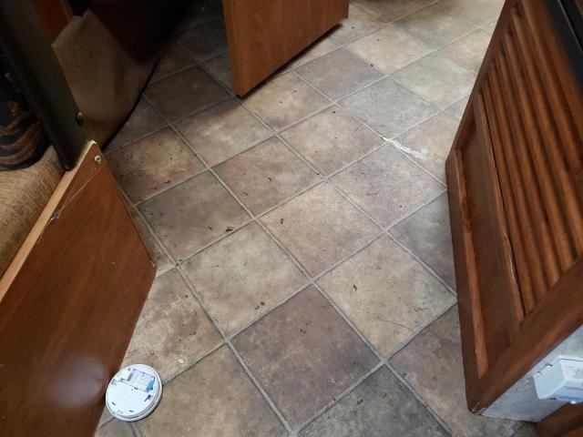 4YDT25029BT414379 - 2011 KEYSTONE PASSPORT WHITE photo 9