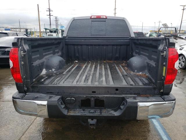 5TFRM5F1XFX093926 - 2015 TOYOTA TUNDRA DOUBLE CAB SR/SR5 GRAY photo 6