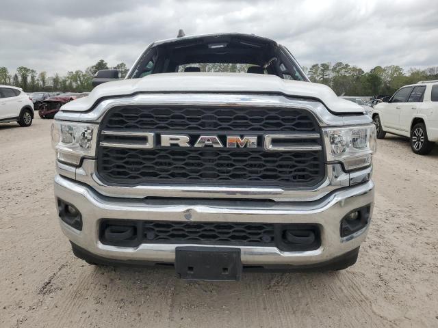 3C6UR5HL1MG546477 - 2021 RAM 2500 TRADESMAN WHITE photo 5