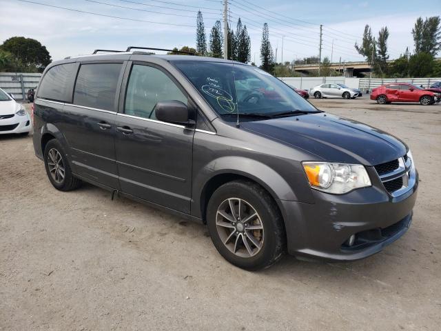 2C4RDGCG8HR773636 - 2017 DODGE GRAND CARA SXT GRAY photo 4