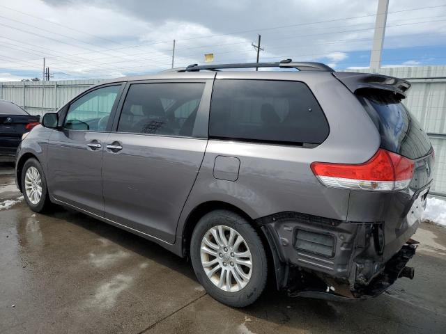 5TDYK3DC2BS101687 - 2011 TOYOTA SIENNA XLE GRAY photo 2