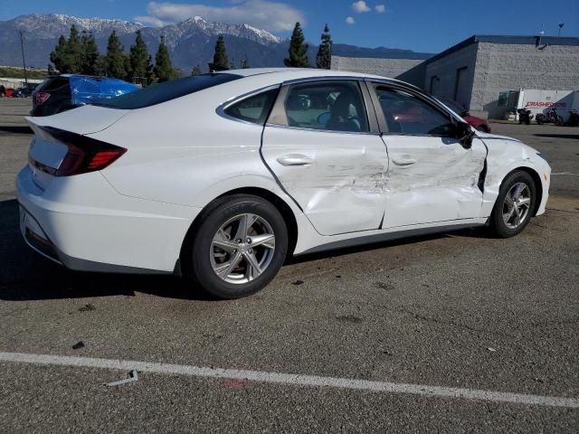 5NPEG4JA1MH094186 - 2021 HYUNDAI SONATA SE WHITE photo 3