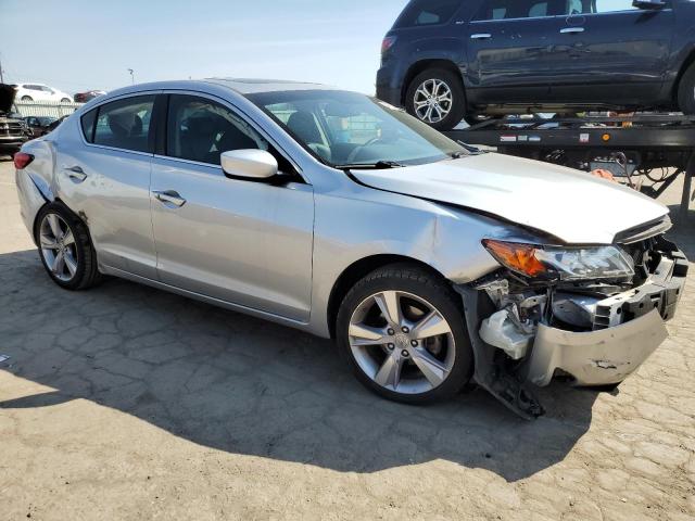 19VDE1F78EE008173 - 2014 ACURA ILX 20 TECH SILVER photo 4