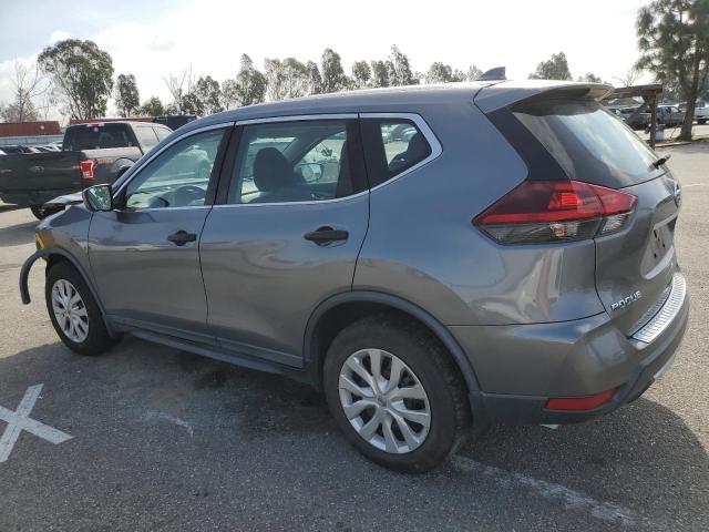 KNMAT2MT9JP561138 - 2018 NISSAN ROGUE S GRAY photo 2