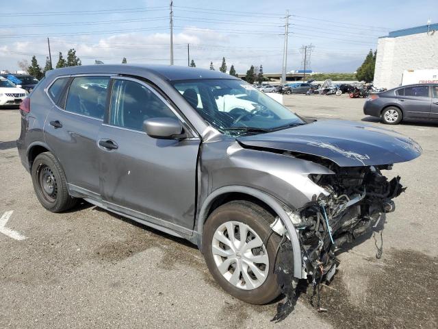 KNMAT2MT9JP561138 - 2018 NISSAN ROGUE S GRAY photo 4