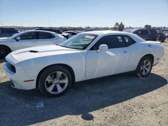 2C3CDZAG9GH250073 - 2016 DODGE CHALLENGER SXT WHITE photo 1