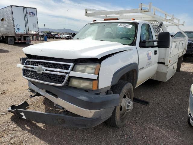 1GBJC34U37E163205 - 2007 CHEVROLET SILVERADO C3500 WHITE photo 1