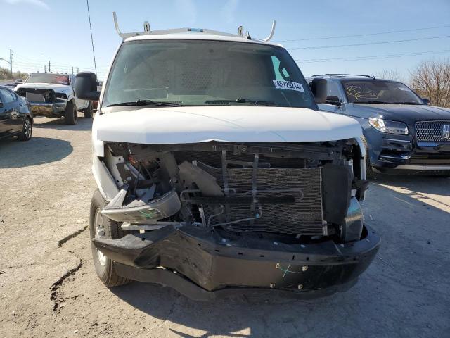 1GCZGGFG1L1225462 - 2020 CHEVROLET EXPRESS G3 WHITE photo 5