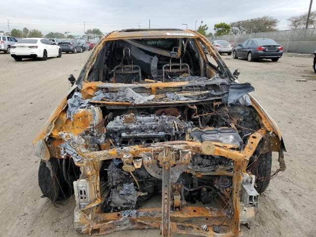 JTHKD5BH6D2143704 - 2013 LEXUS CT 200 BURN photo 5